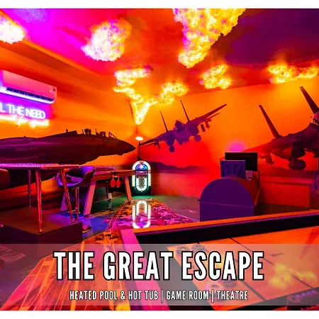 Featured On Tv! Epic Game Room, Theater, Private Pool & Hot Tub